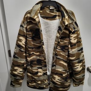 Camouflage zip up jacket